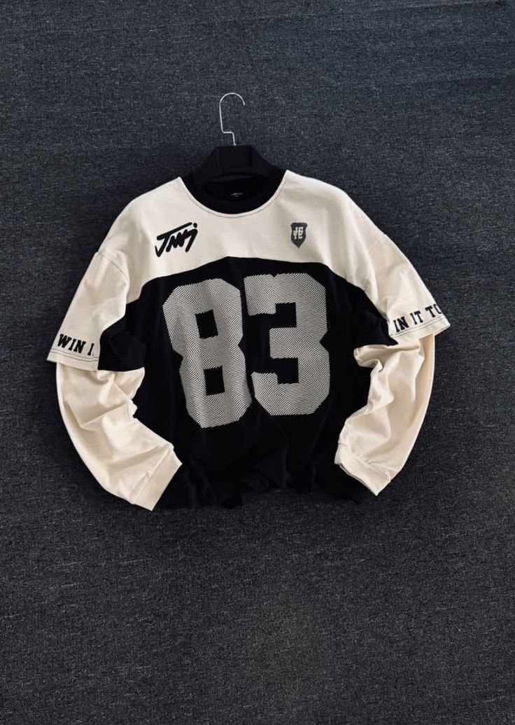 Premium Sweatshirt